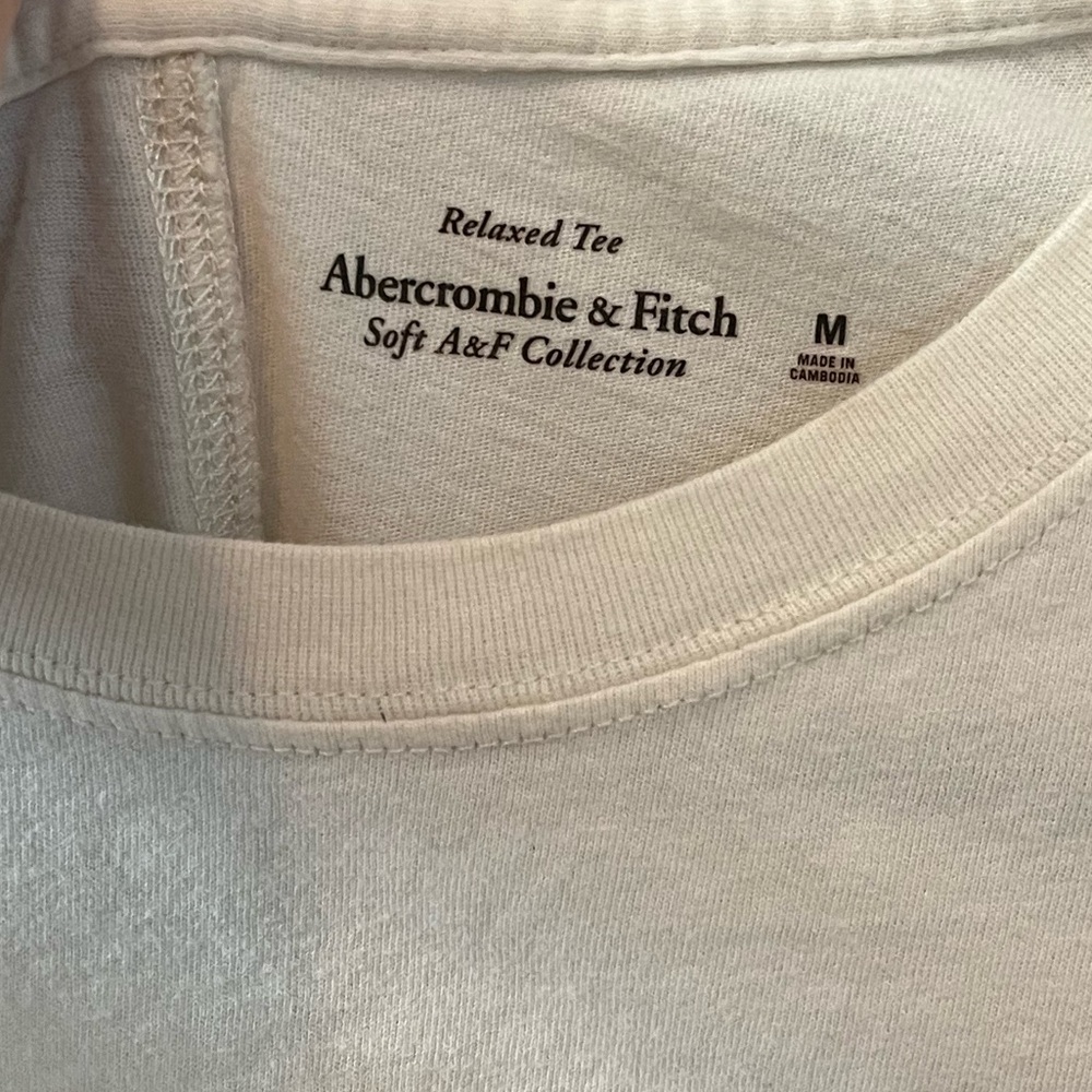 A&F AC/DC tee - Picture 2 of 2